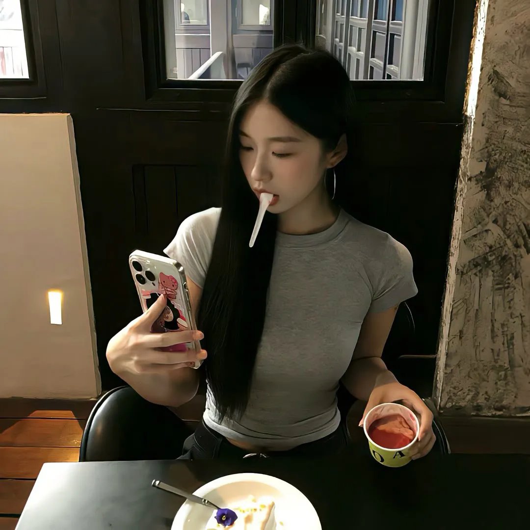 红色背篓